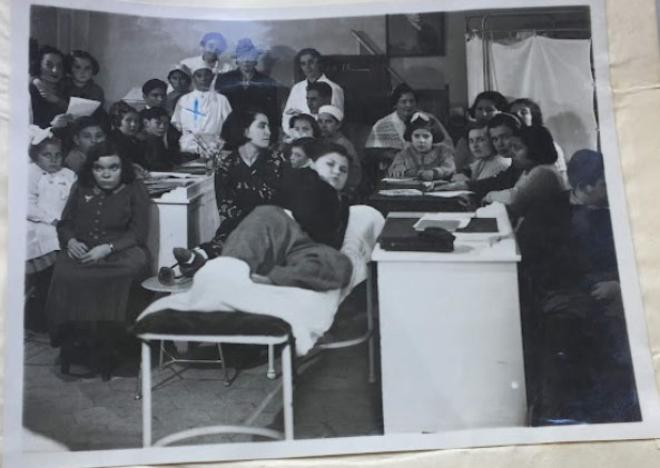 Concentración de alumnos de la Escuela Taller y la Escuela Ambulante - 16 de junio de 1939